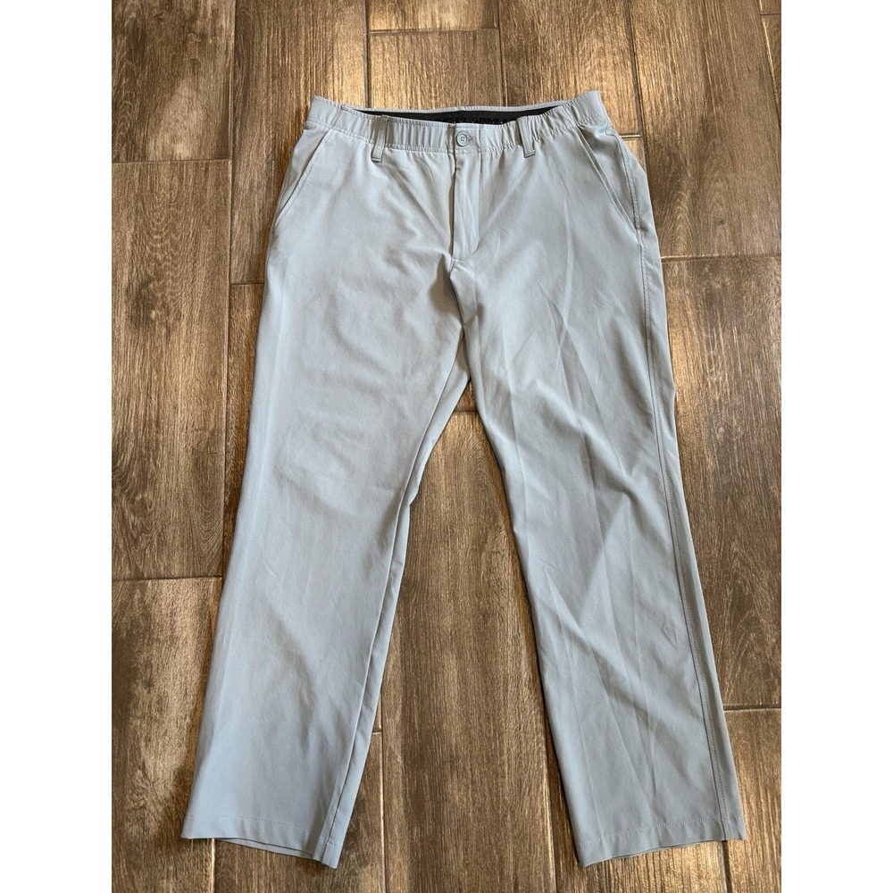 Under Armour size 36x30 Gray Performance Pant Straight Leg Golf Pant EUC